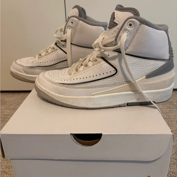 Kids Nike Air Jordan Retro 2 - Picture 5 of 11